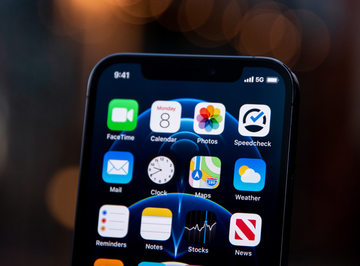 漯河苹果手机维修分享为什么 iPhone 12 在冬季会自动关机 