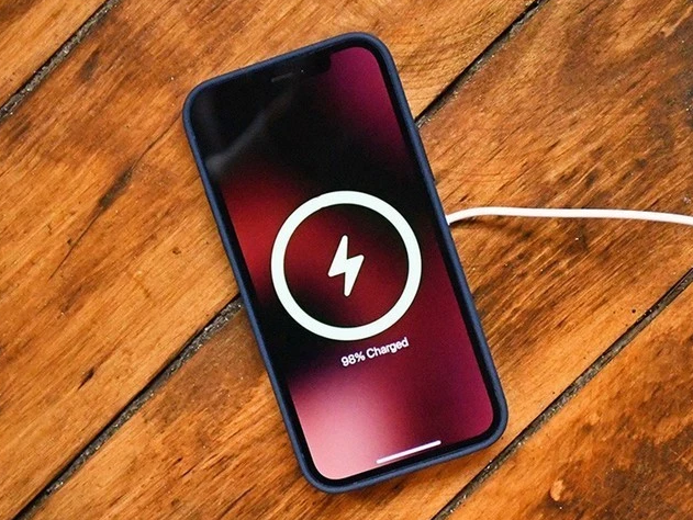 漯河苹果手机维修分享iPhone 12可以随便充电吗 